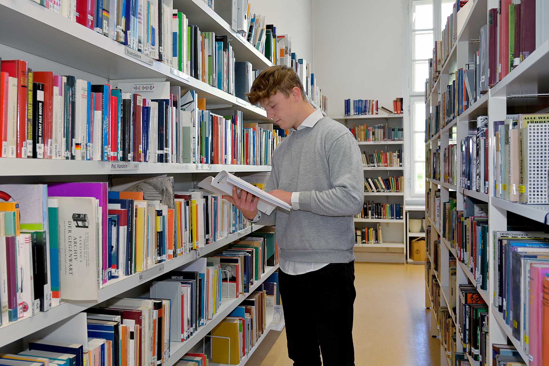 Schüler-Bibliothek